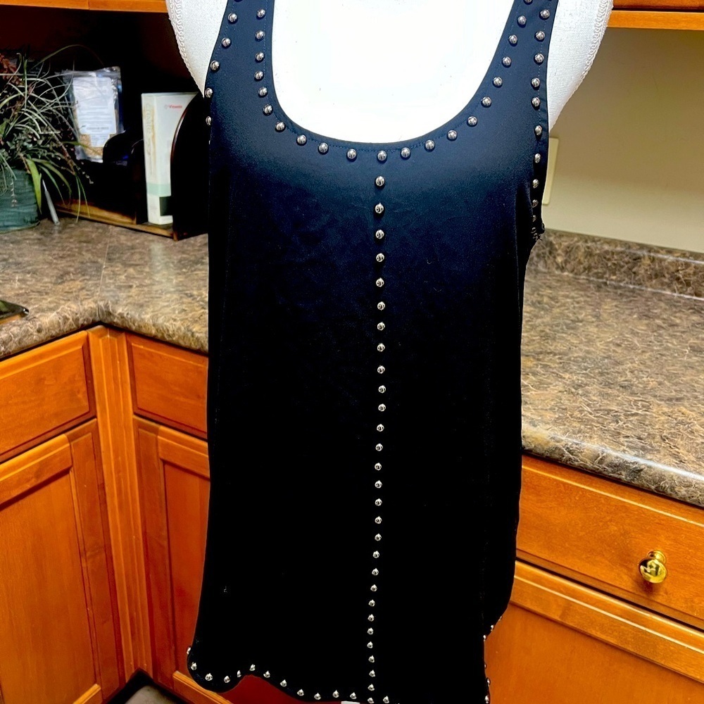 Pixley ladies, tank top gunmetal colored studs very good condition